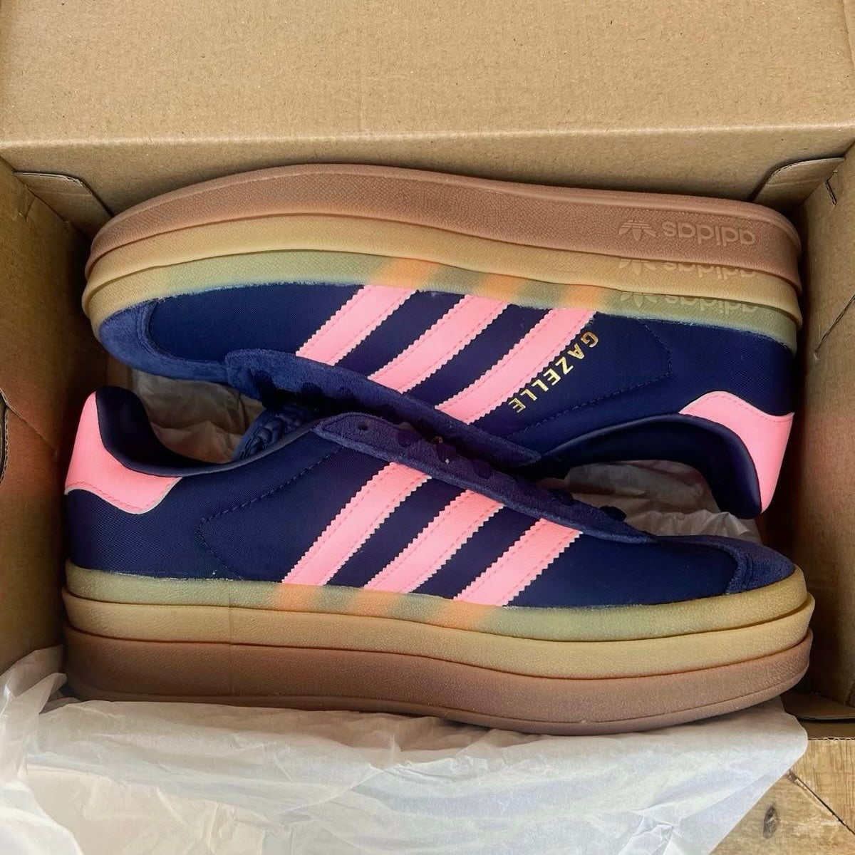GAZELLE BOLD AZUL PINK