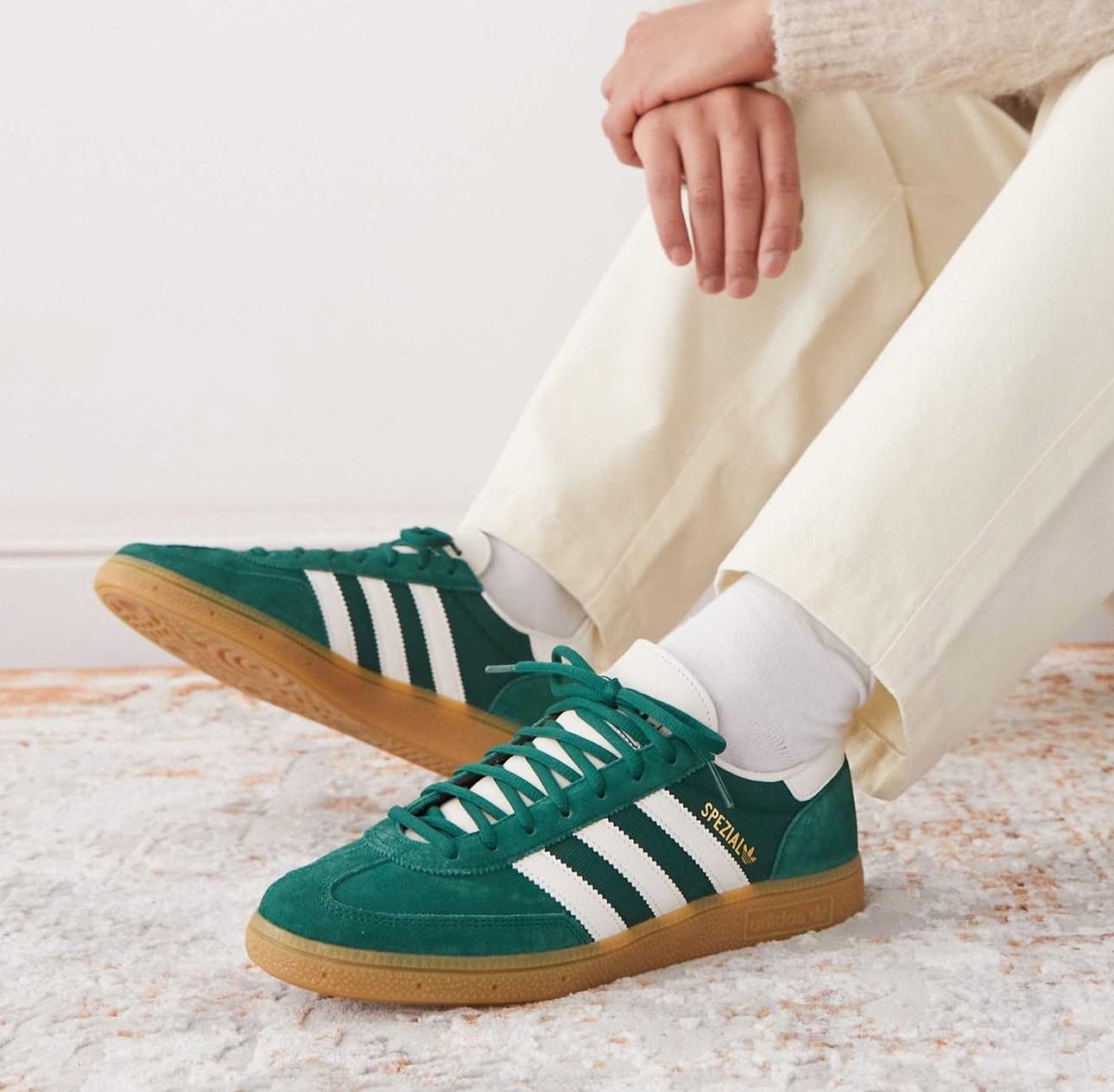 SPEZIAL VERDE ESCURO