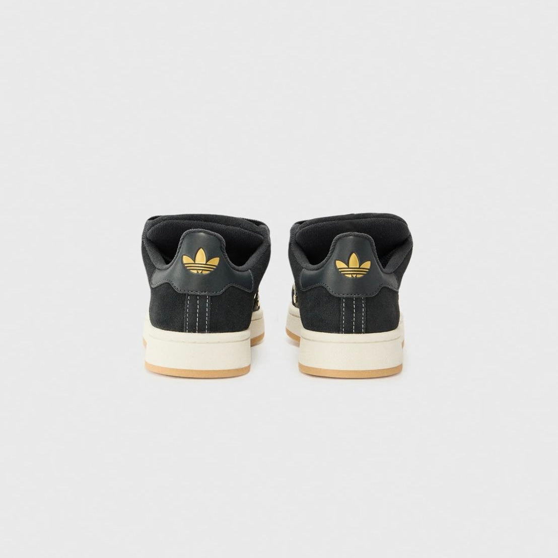 CAMPUS BLACK WITH STUDS