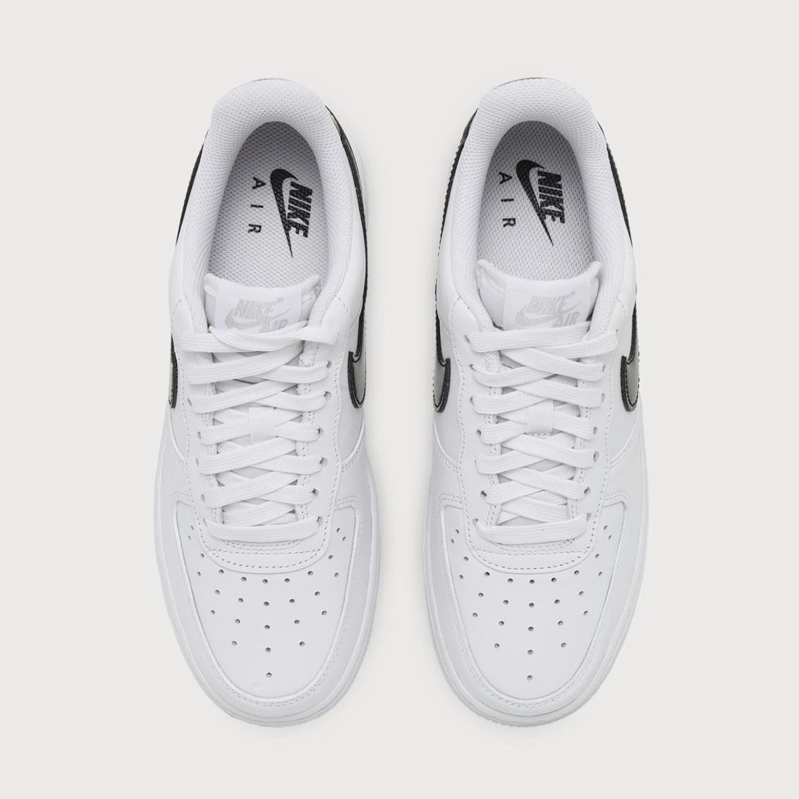 NIKE AIR FORCE BRANCO PRETO
