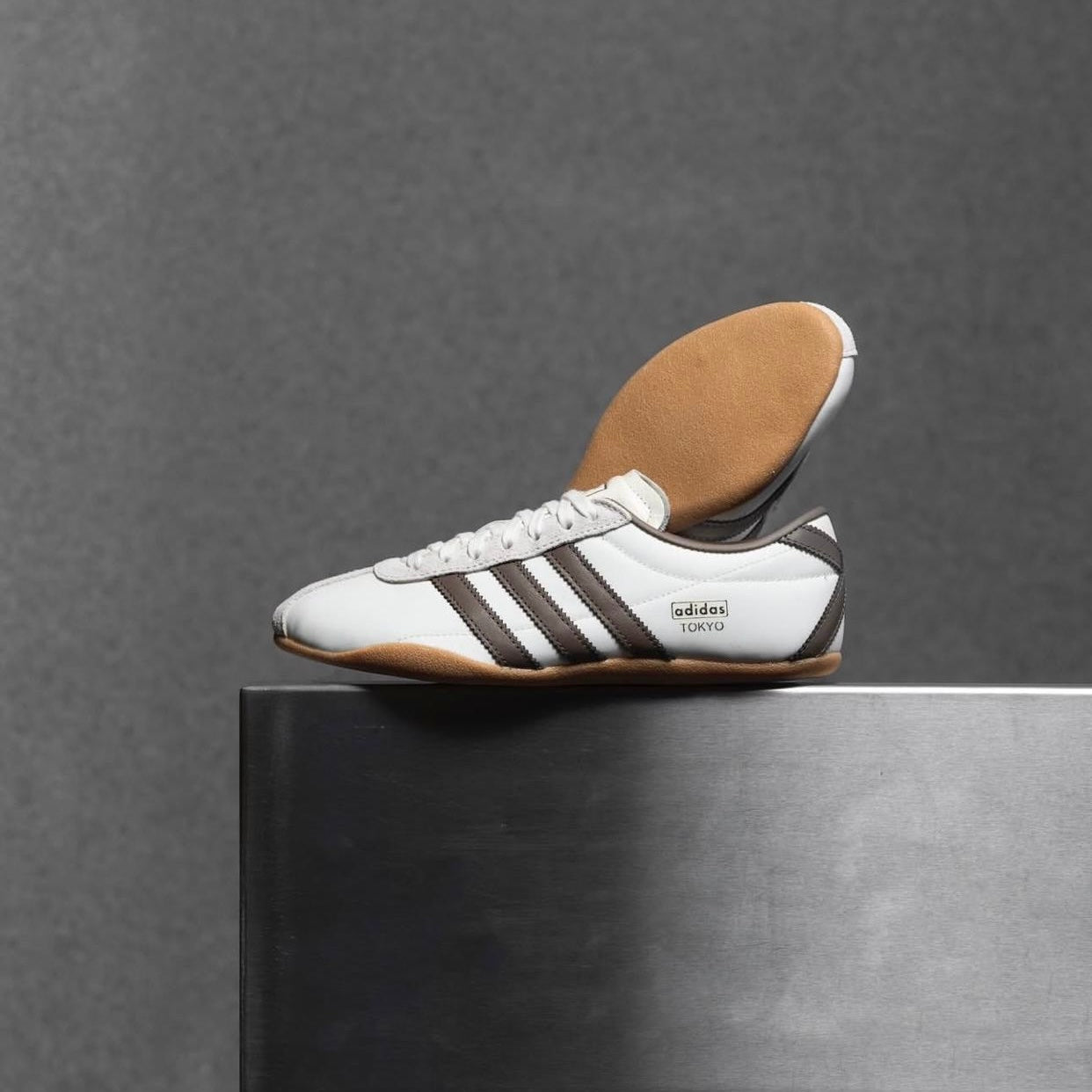 ADIDAS TOKIO BRANCO CASTANHO