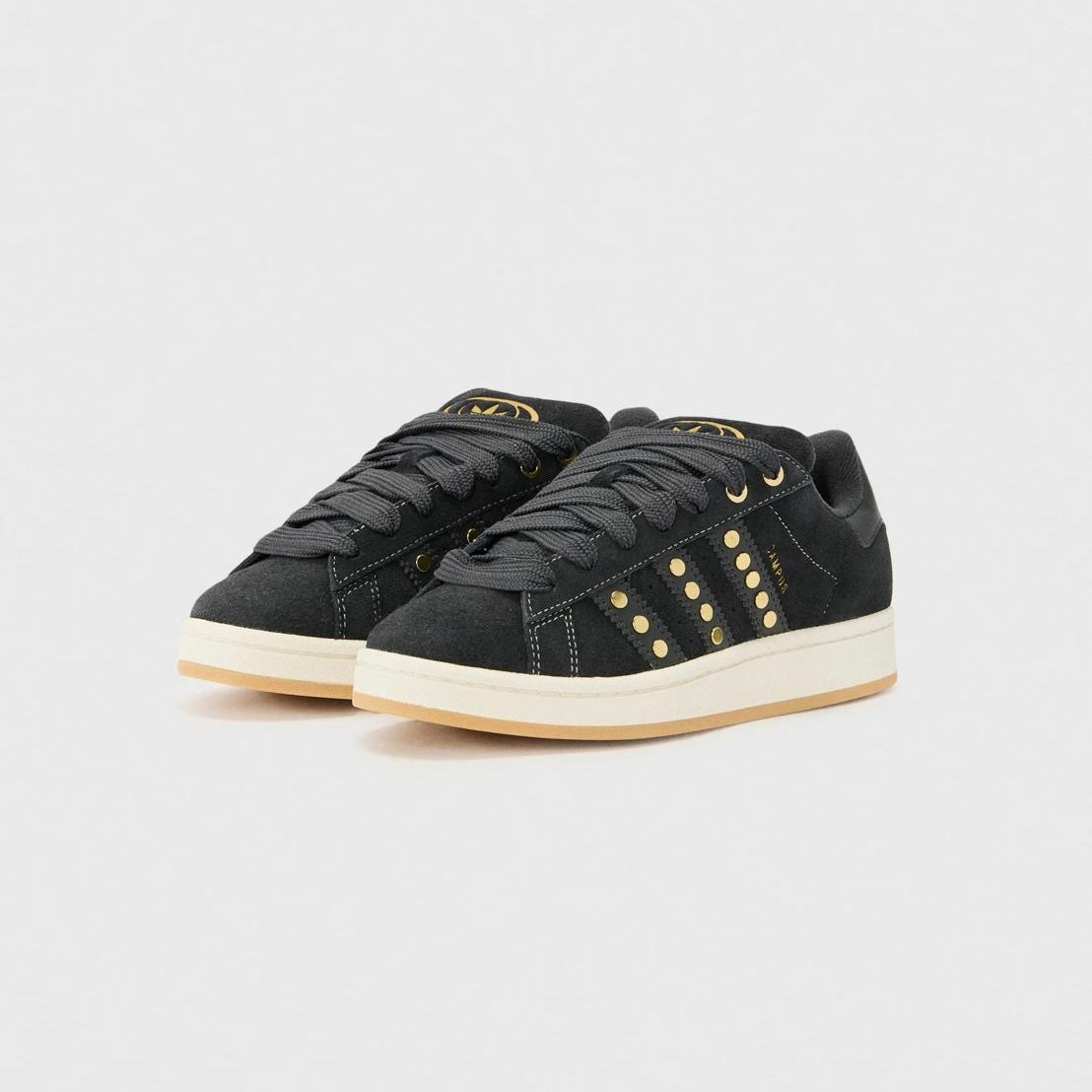 CAMPUS BLACK WITH STUDS