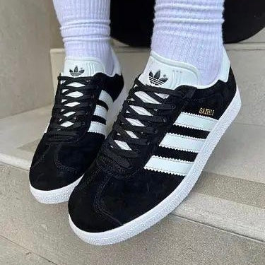 GAZELLE PRETO