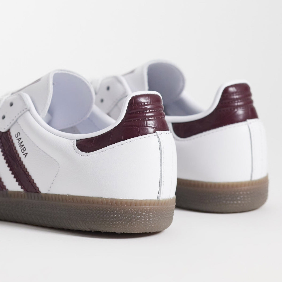 SAMBA WHITE SNAKE Burgundy